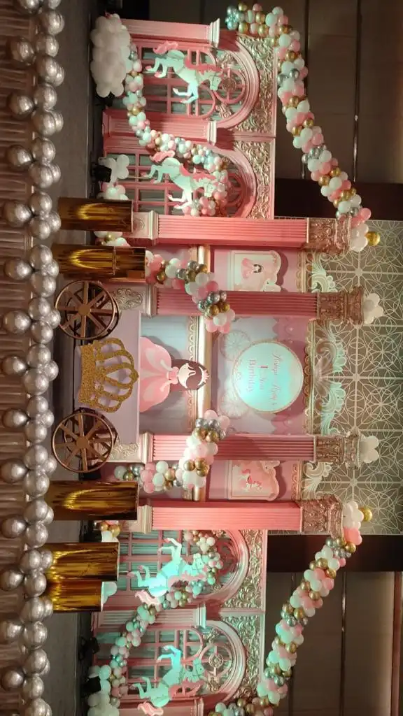 Elegant Peach Floral Theme