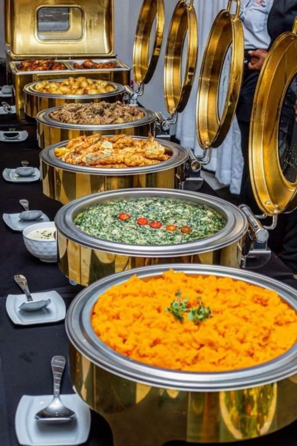 Vibrant Palak Saag & Halwa Gourmet Selection