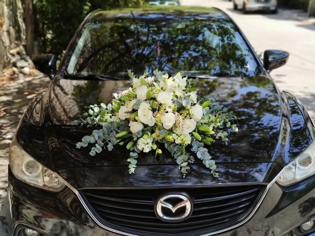 Black Mazda Centerpiece White Rose & Eucalyptus Dome