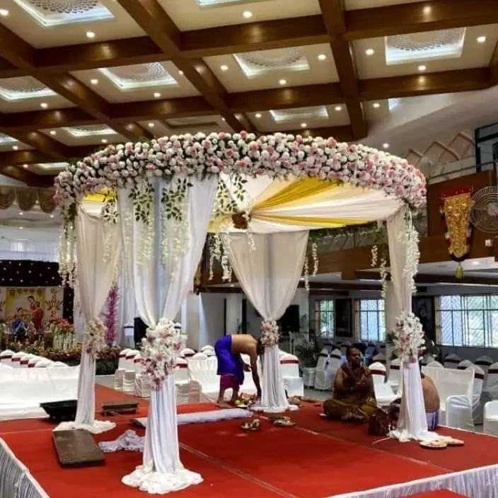 Outdoor Canopy Wedding Stage Setup