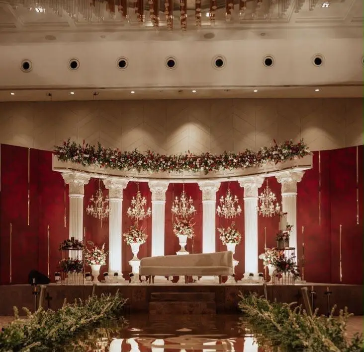Classical White Column Stage Columns